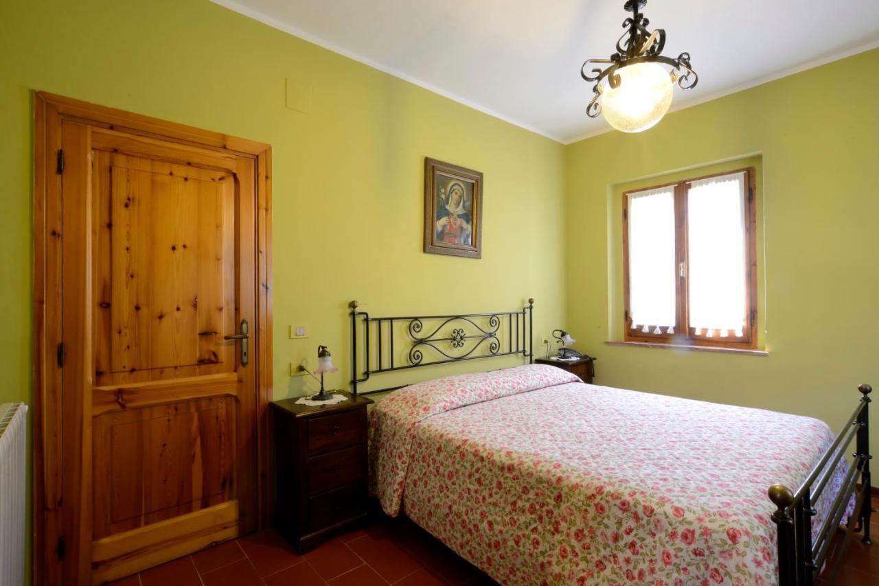 Le Querce Di Assisi ξενώνας Piano Delle Pieve Εξωτερικό φωτογραφία